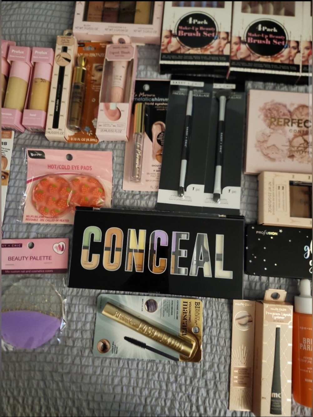 CONCEAL Makeup Palette - Multi-Color Correcting Concealer Set - Picture 8 of 12